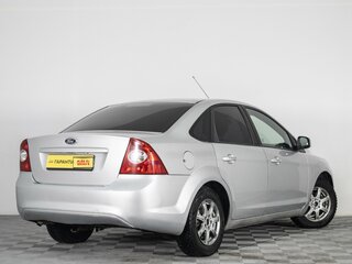 2011 Ford Focus II Рестайлинг, серебристый, 529000 рублей, вид 4