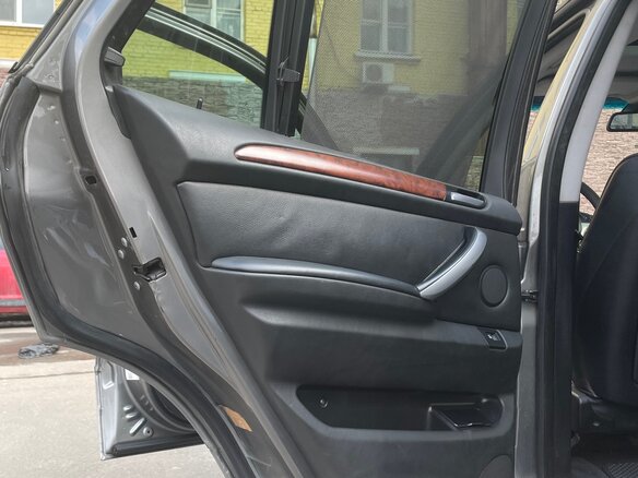 2006 BMW X5 3.0i I (E53) Рестайлинг, серый - вид 11