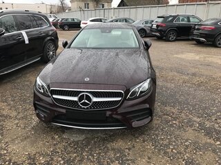 2019 Mercedes-Benz E-Класс 200 V (W213, S213, C238), красный, 4900000 рублей, вид 3