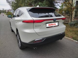 2021 Toyota Venza II, белый, 3156170 рублей, вид 4