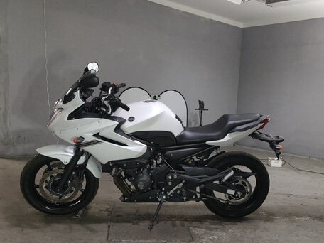 2016 Yamaha XJ6 (FZ6R), белый, 670000 рублей, вид 2