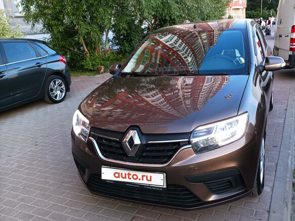 2022 Renault Logan II Рестайлинг, коричневый, 1300000 рублей - вид 3