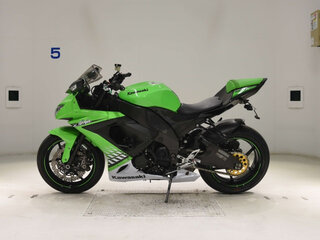 2010 Kawasaki ZX-10R Ninja, зелёный, 800000 рублей, вид 3