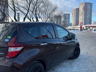 2017 Nissan Note e-Power II Рестайлинг, коричневый, 1350000 рублей, вид 5