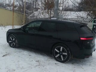 2022 BMW iX xDrive50 I (I20), чёрный, 9000000 рублей, вид 2