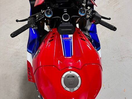 2020 Honda CBR 1000 RR/RA Fireblade, красный, 1860000 рублей, вид 3