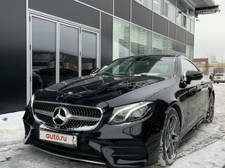 2017 Mercedes-Benz E-Класс 200 V (W213, S213, C238), чёрный, 3300000 рублей, вид 2