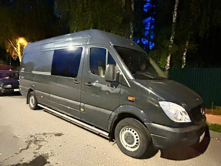 2011 Mercedes-Benz Sprinter, серый, 4450000 рублей, вид 3
