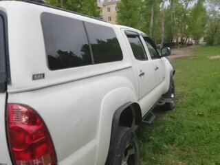 2007 Toyota Tacoma II, белый, 3100000 рублей, вид 5