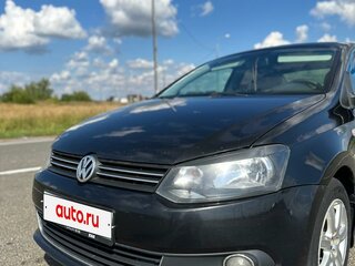 2011 Volkswagen Polo V, чёрный, 660000 рублей, вид 3