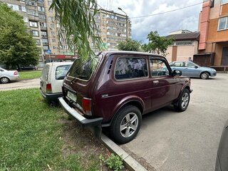 2011 Lada (ВАЗ) 2121 (4x4) I Рестайлинг, пурпурный, 450000 рублей, вид 3