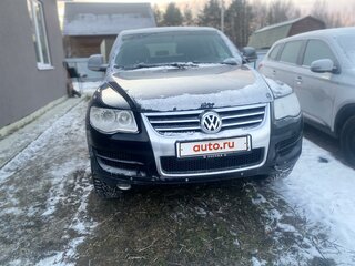 2007 Volkswagen Touareg I Рестайлинг, чёрный, 1050000 рублей, вид 2