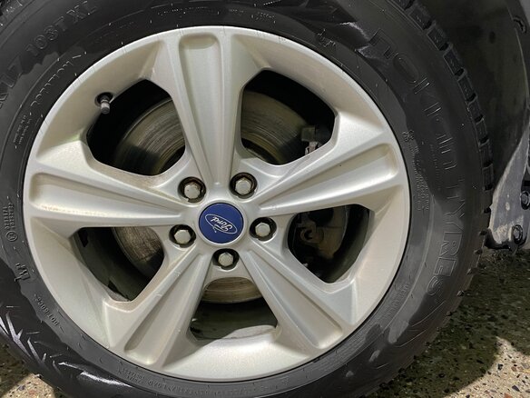 2013 Ford Kuga II, чёрный, 1500000 рублей - вид 11
