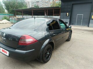2008 Renault Megane II Рестайлинг, серый, 600000 рублей, вид 3