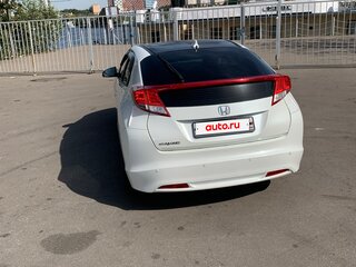 2013 Honda Civic IX, белый, 1350000 рублей, вид 3