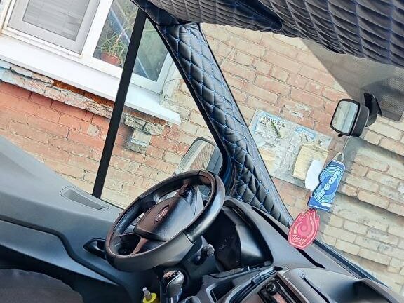 2016 Ford Transit, синий, 1800000 рублей - вид 4