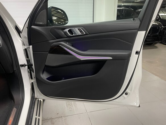 2023 BMW X5 40i IV (G05/G18) Рестайлинг, белый, 14300000 рублей - вид 21