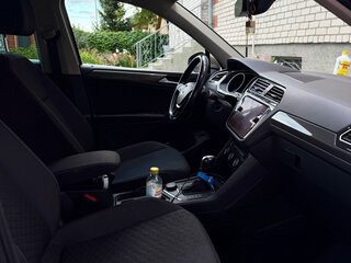 2018 Volkswagen Tiguan II, бежевый, 2150000 рублей, вид 5