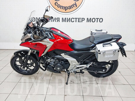 2022 Honda NC 750X, красный, 899000 рублей, вид 2