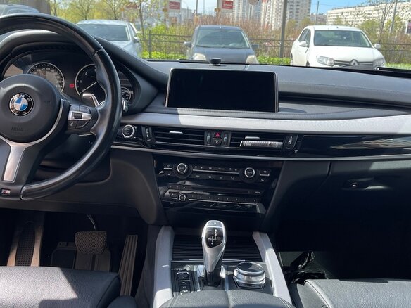 2017 BMW X5 40d III (F15), чёрный, 5500000 рублей - вид 13