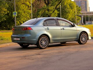 2008 Mitsubishi Lancer X, серый, 720000 рублей, вид 3