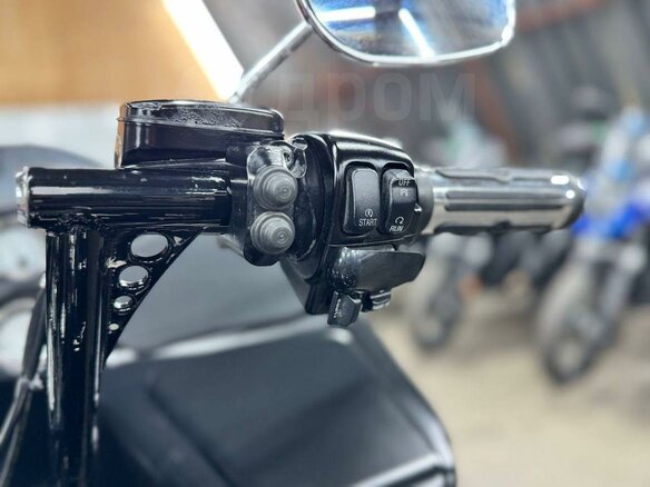 2012 Harley-Davidson Road Glide, чёрный, 1280000 рублей - вид 11