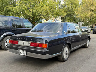 2012 Toyota Century 6-speed II (G50), синий, 7900000 рублей, вид 3