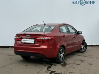 2013 Kia Rio 5-speed III, красный, 615000 рублей, вид 5