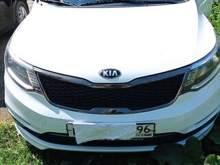 2015 Kia Rio III Рестайлинг, белый, 950000 рублей, вид 1