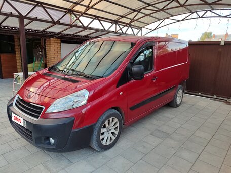 2013 Peugeot Expert, красный, 1100000 рублей, вид 1