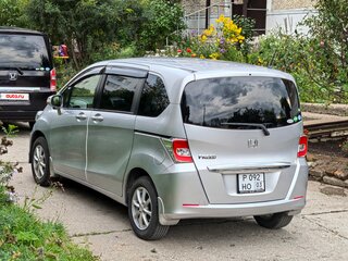 2014 Honda Freed I Рестайлинг 2, серый, 1250000 рублей, вид 3