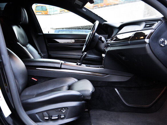 2008 BMW 7 серии Long 750Li V (F01/F02/F04), чёрный, 1672270 рублей - вид 14