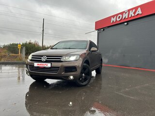 2011 Volkswagen Touareg II, коричневый, 1900000 рублей, вид 3