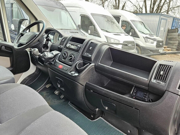 2012 Peugeot Boxer, белый, 1850000 рублей - вид 18