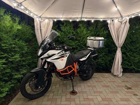2017 KTM 1090 Adventure R, белый, 770000 рублей, вид 4