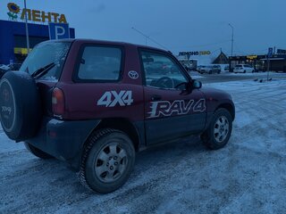 1995 Toyota RAV4 I (XA10), красный, 490000 рублей, вид 5