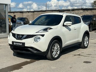 2018 Nissan Juke I Рестайлинг, белый, 1750000 рублей, вид 1