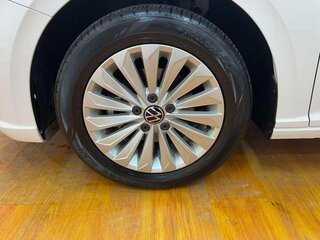 2022 Volkswagen Lavida III, белый, 1300000 рублей, вид 5