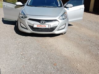 2014 Hyundai i30 II, серебристый, 1250000 рублей, вид 3