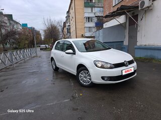 2010 Volkswagen Golf VI, белый, 1550000 рублей, вид 4