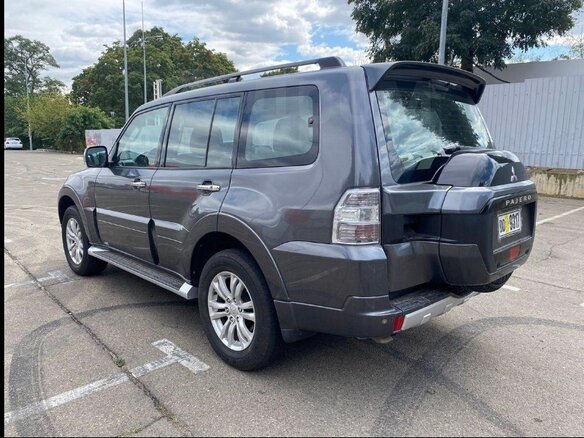 2017 Mitsubishi Pajero IV Рестайлинг 2, чёрный, 3450000 рублей - вид 6