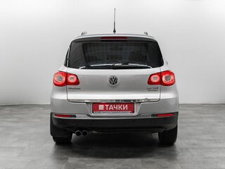 2010 Volkswagen Tiguan I, серебристый, 1150000 рублей, вид 4