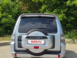 2011 Mitsubishi Pajero IV Рестайлинг 1, серебристый, 1999000 рублей, вид 5