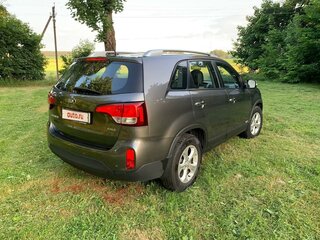 2014 Kia Sorento II Рестайлинг, серебристый, 1575000 рублей, вид 3