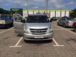 2009 Hyundai Grand Starex I, серебристый, 1250000 рублей, вид 2