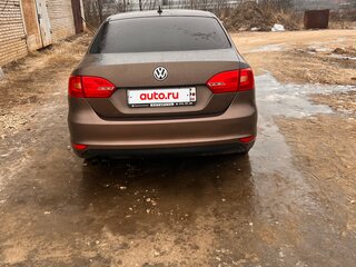 2012 Volkswagen Jetta VI, коричневый, 1000000 рублей, вид 3