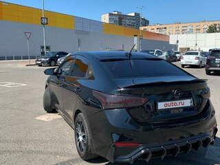 2018 Hyundai Solaris II, чёрный, 1549000 рублей, вид 5