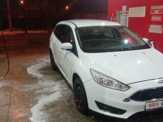 2018 Ford Focus III Рестайлинг, белый, 1200000 рублей, вид 3