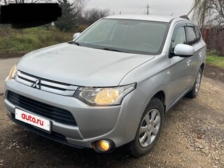 2014 Mitsubishi Outlander III, серебристый, 825000 рублей, вид 2