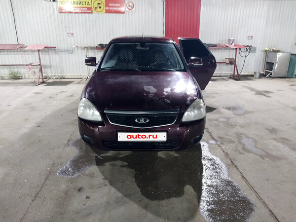 2011 Lada (ВАЗ) Priora I, пурпурный, 350000 рублей